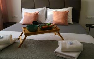 Ένα ή περισσότερα κρεβάτια σε δωμάτιο στο Villa Luminosa by Villas Guide +10 φωτογραφίες