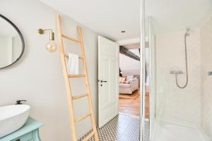 Koupelna v ubytování Altes Fährhaus & Bäckerhaus (komplett)