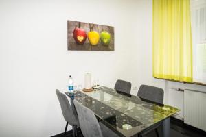 Fotografie z fotogalerie ubytování B&B Outlet Hotel - Metzingen - Bad Urach - Free Parking v destinaci Dettingen an der Erms