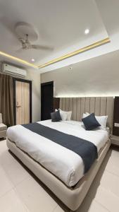 Postel nebo postele na pokoji v ubytování The rudra heritage + 42 fotografií