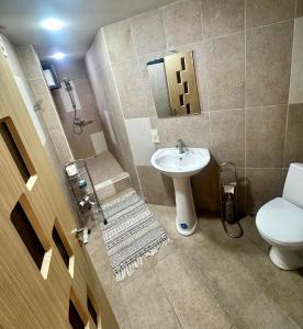 Ένα μπάνιο στο DavOs studios