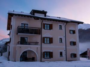 Foto dalla galleria di Hotel Allegra a Zuoz