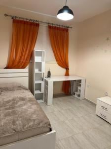 Postel nebo postele na pokoji v ubytování Royal Seacrest F 103