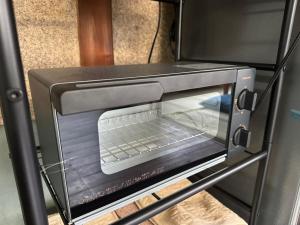 Köök või kööginurk majutusasutuses Kuwana Inn Kyomachi Nagashimaspa Land, Kasuga Taisha, Kuwana Station close to old private house