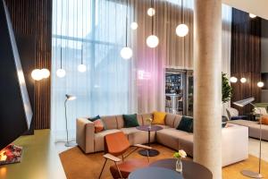 Χώρος καθιστικού στο NH Köln Altstadt