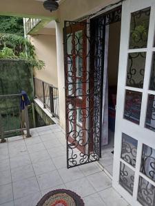 Μπαλκόνι ή βεράντα στο Kandy Crush Nature Villa