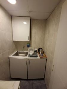 Afbeelding uit fotogalerij van FUAR Home in Esenyurt