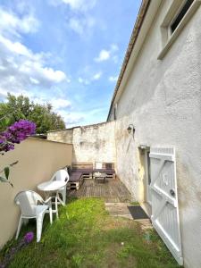 Budova, kde se vila nachází