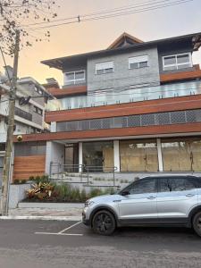 Το κτήριο όπου στεγάζεται  το διαμέρισμα +37 φωτογραφίες