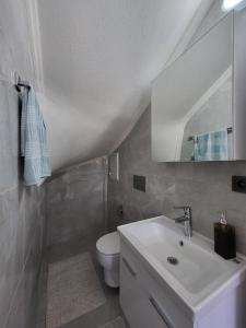 Et badeværelse på Villa Hakan 1 - Luxury duplex villa + 28 billeder