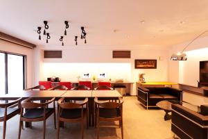 מסעדה או מקום אחר לאכול בו ב-Yukkura Inn
