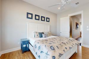 Postel nebo postele na pokoji v ubytování The Wild Octopus at Palmilla Beach