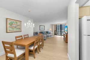 Χώρος καθιστικού στο South Seas Beachfront Haven