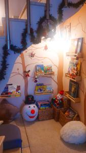 Posezení v ubytování A Dream Deferred villa Pelion