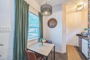 Φωτογραφία από το άλμπουμ του Barrel Bunkhouse 8033 CR 802 σε Burleson +25 φωτογραφίες