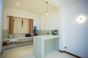 Η κουζίνα ή μικρή κουζίνα στο Villa Sun Haven +26 φωτογραφίες