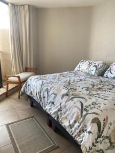 Giường trong phòng chung tại San Alfonso del Mar, Vela Mayor +16 ảnh