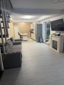 Η κουζίνα ή μικρή κουζίνα στο Casa Bariera Valcii