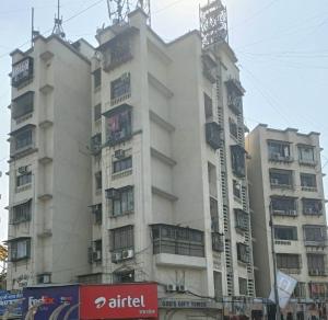 Το κτήριο όπου στεγάζεται  το διαμέρισμα