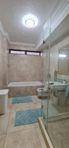 Billede fra billedgalleriet på Beachfront Luxury i Vosburg