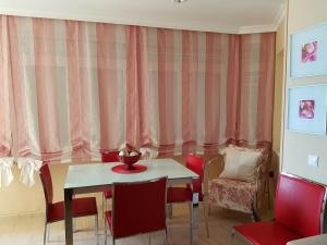 Zdjęcie z galerii obiektu Brisas Cayetano w Kadyksie