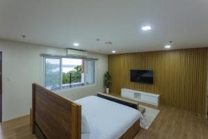 Μια τηλεόραση ή/και κέντρο ψυχαγωγίας στο Vine and Canopy