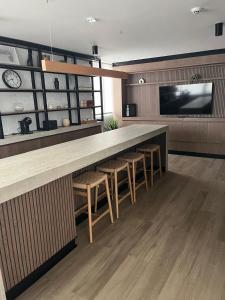 Μια τηλεόραση ή/και κέντρο ψυχαγωγίας στο Departamento completo