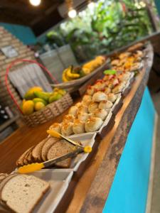 Φαγητό σε αυτό το πανδοχείο ή κάπου εκεί κοντά