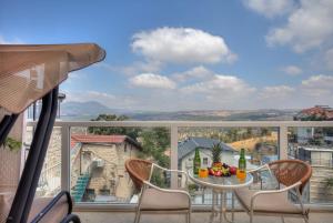 Μπαλκόνι ή βεράντα στο Mountain Top Views -201- נופי פסגות