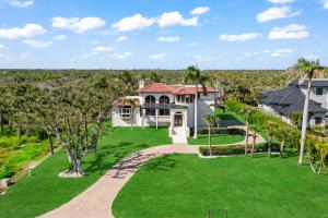 Gallery image of Seashell Paradise on Sanibel Island in Ybel