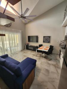 Istumisnurk majutusasutuses 2bdr Hispaniola Hill Side Condo 4c3