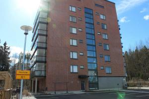 Το κτήριο όπου στεγάζεται  το διαμέρισμα