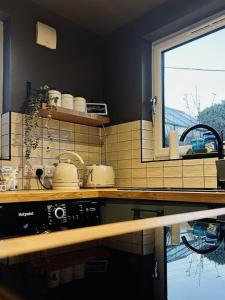 Galería fotográfica de Modern 3BR Smart Home en Peterhead