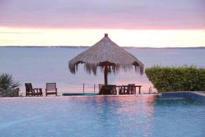 Πισίνα στο ή κοντά στο Villas do Indico Ocean Resort +11 φωτογραφίες