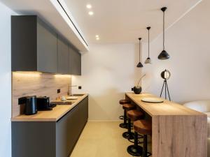 Η κουζίνα ή μικρή κουζίνα στο Panormos Bay Collection