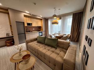 Kuchyň nebo kuchyňský kout v ubytování Airport dream - Modern, King size beds + 16 fotografií