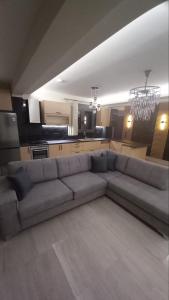 Kuchyň nebo kuchyňský kout v ubytování Elegant Vibes - Trikala - 3BD Apt