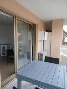 Balkón nebo terasa v ubytování vacances au soleil + 18 fotografií