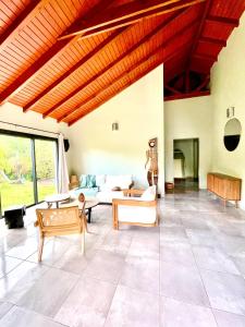 Χώρος καθιστικού στο Kaza Bahia