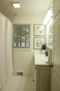 Koupelna v ubytování The Cottage At The Lake - Green River Lake