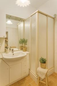 Ένα μπάνιο στο La Dimora di Sandra