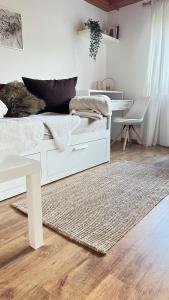 Posezení v ubytování Ferienwohnung RhönKis