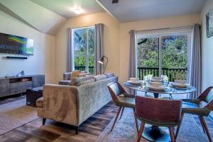 Posezení v ubytování Della View 2BR condo - In the heart of Historic downtown Hailey!