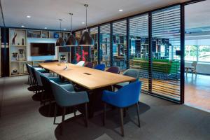 TV a/nebo společenská místnost v ubytování citizenM Kuala Lumpur