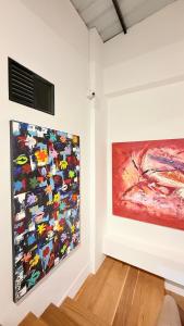 Μια τηλεόραση ή/και κέντρο ψυχαγωγίας στο Hotel Gallery Boutique