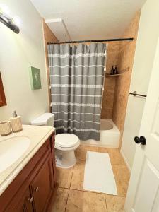 Koupelna v ubytování Cozy Apartment a few steps from The Capitol