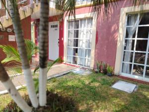 Κήπος έξω από το Bonaterra