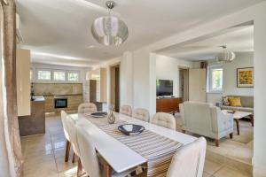 Χώρος καθιστικού στο Kežman Villa Luštica