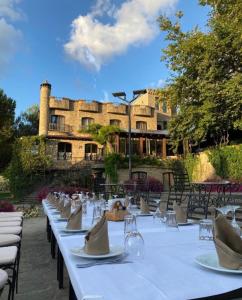 Το κτήριο όπου στεγάζεται  το ξενοδοχείο