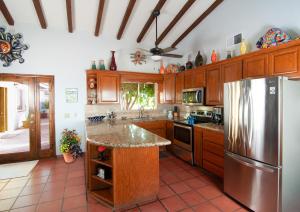 Kuchyň nebo kuchyňský kout v ubytování Playa Vida